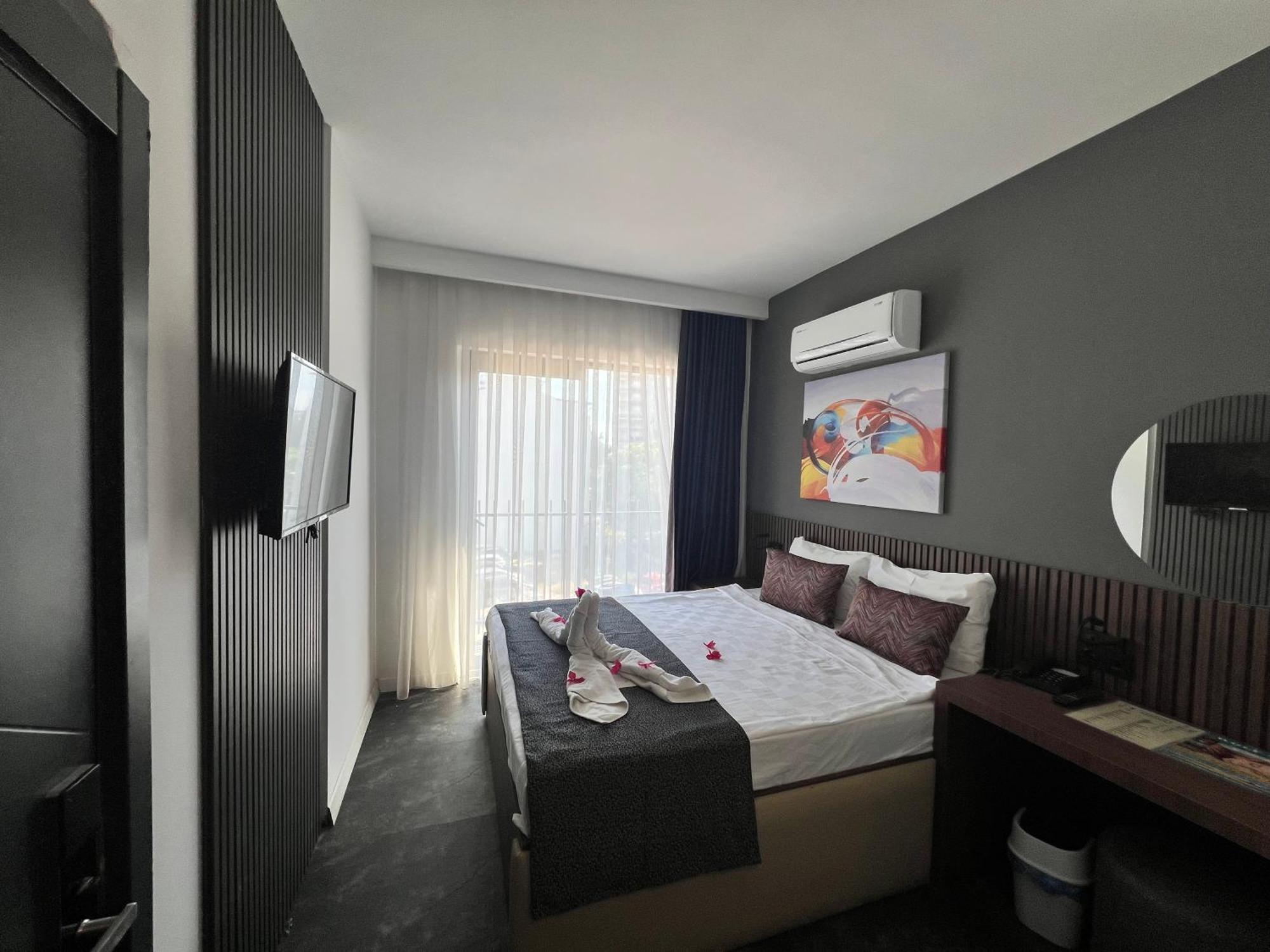 Wolf Of The City Hotel & Spa Antalya Luaran gambar